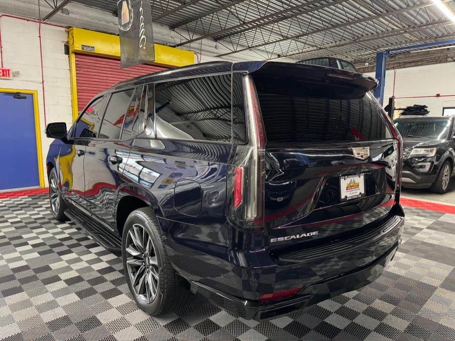 2022 Cadillac Escalade 4WD 4dr Sport photo