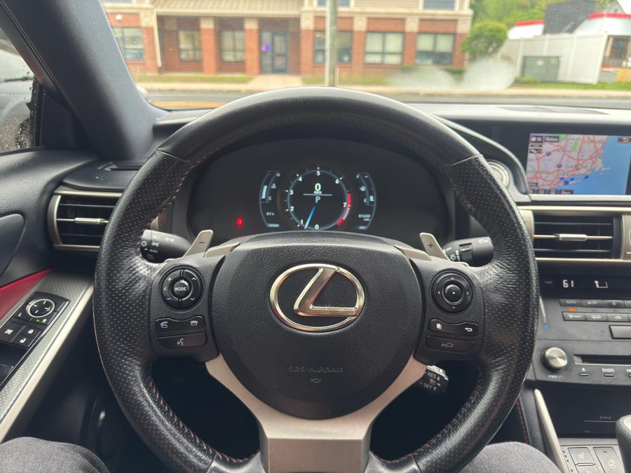 2016 Lexus IS 350 photo
