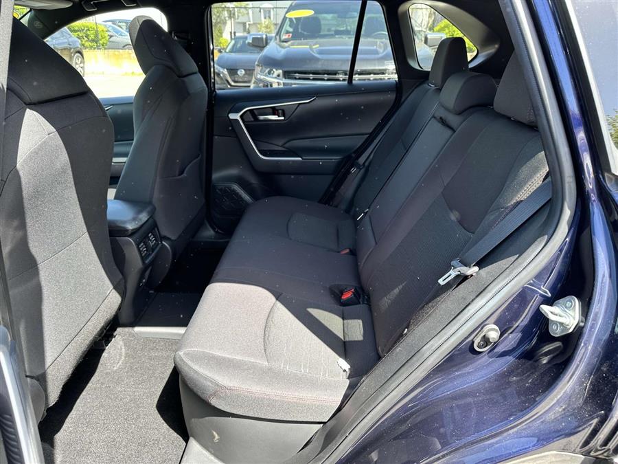 2022 Toyota RAV4 Prime SE photo