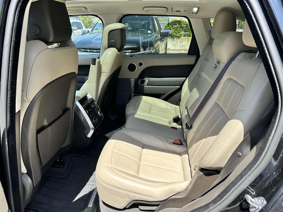 2019 Land Rover Range Rover Sport HSE photo