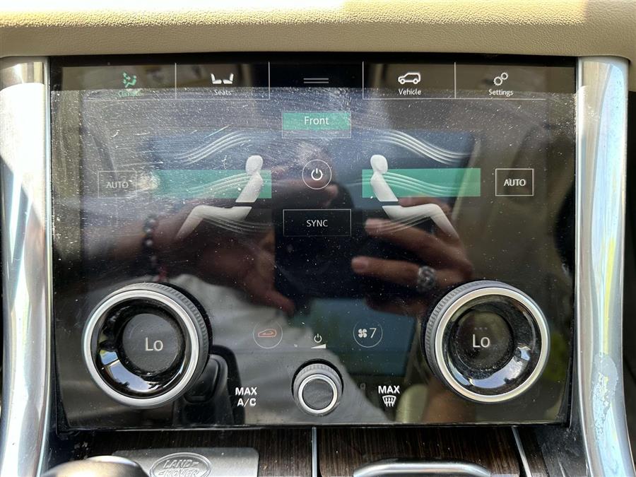 2019 Land Rover Range Rover Sport HSE photo
