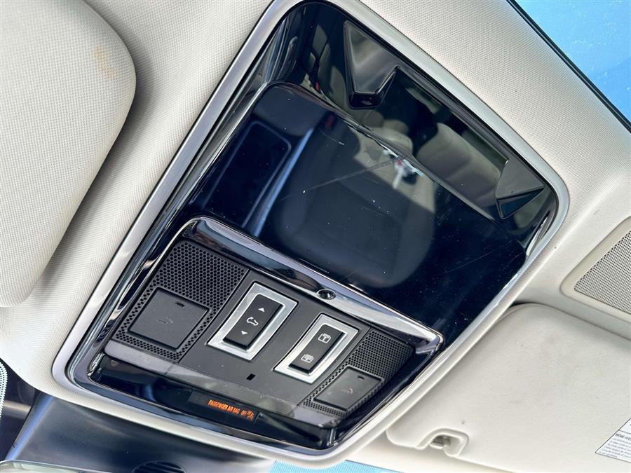 2019 Land Rover Range Rover Sport HSE photo