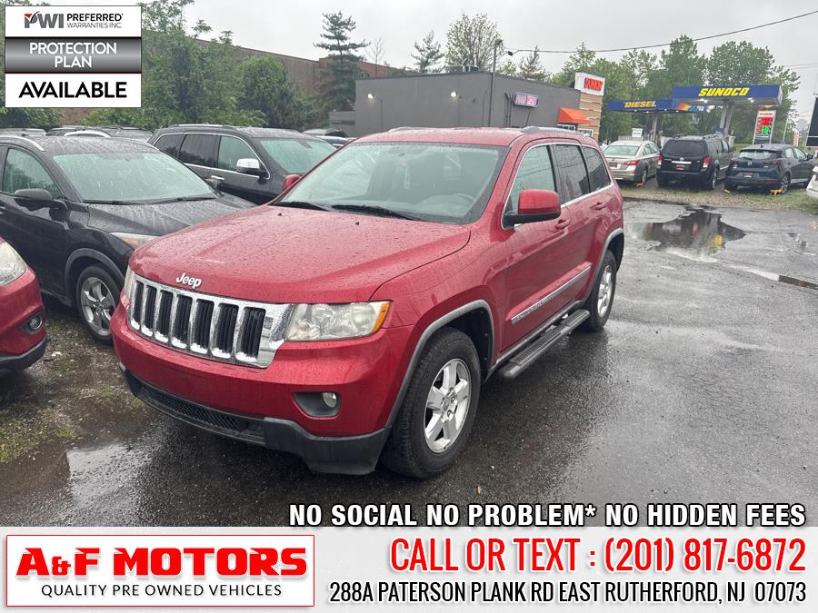 2011 Jeep Grand Cherokee Laredo photo