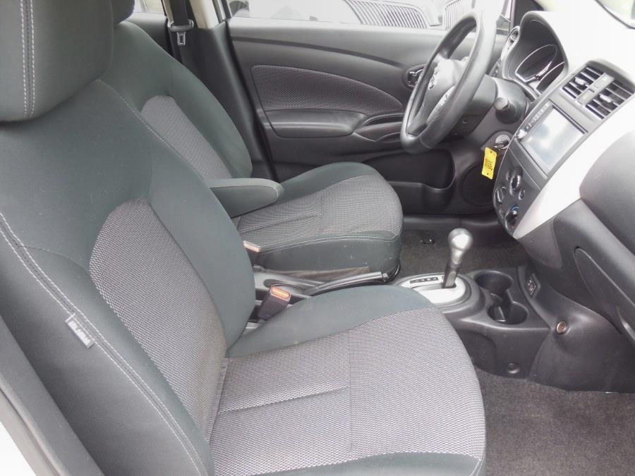 2019 Nissan VERSA SEDAN SV CVT photo