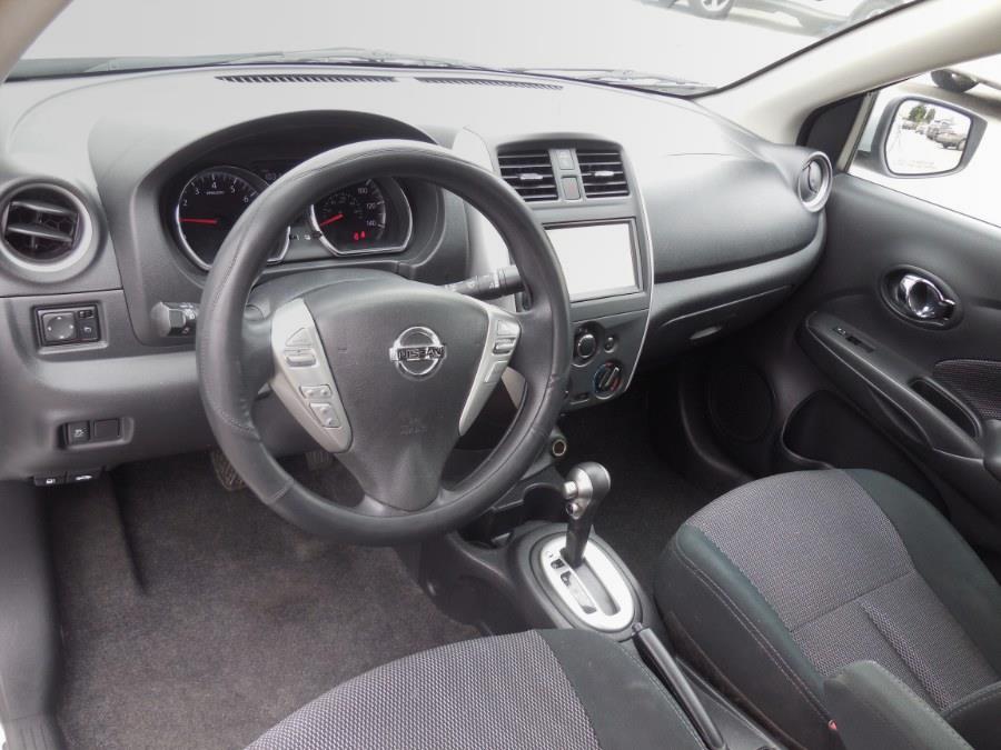 2019 Nissan VERSA SEDAN SV CVT photo