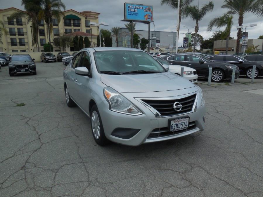 The 2019 Nissan VERSA SEDAN SV CVT photos