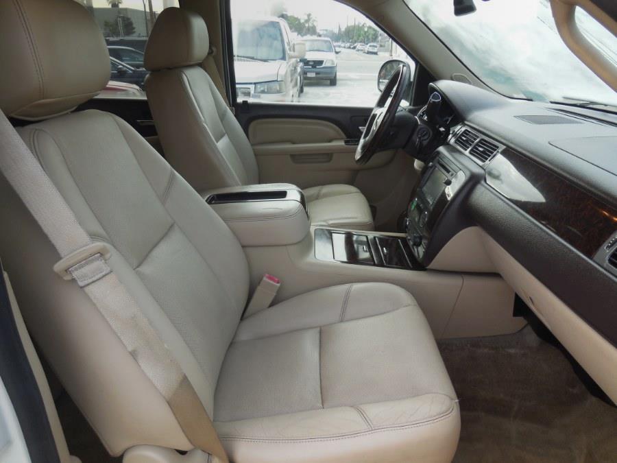 2014 GMC Yukon XL Denali photo
