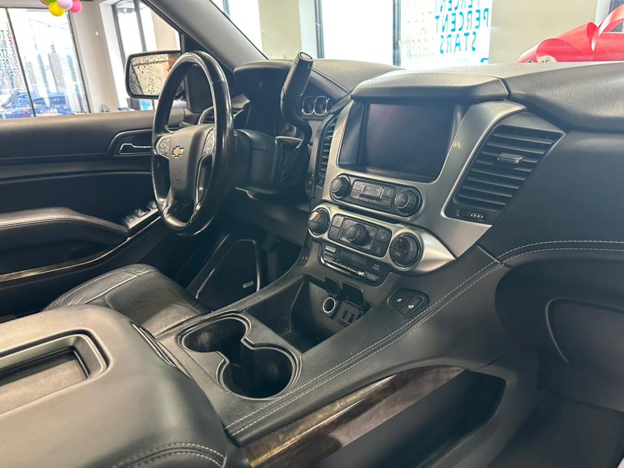 2018 Chevrolet Tahoe 4WD 4dr LT photo