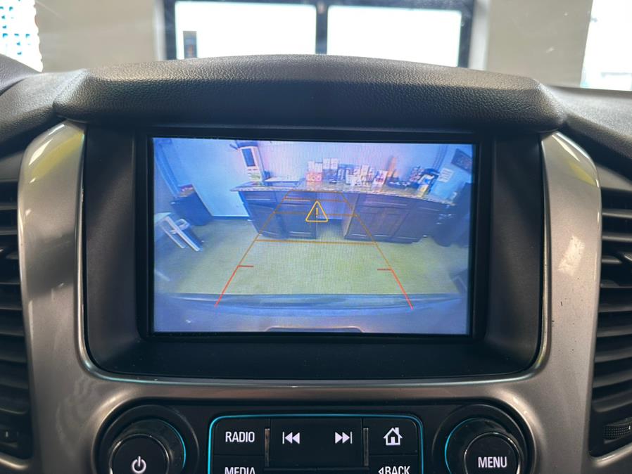 2018 Chevrolet Tahoe 4WD 4dr LT photo