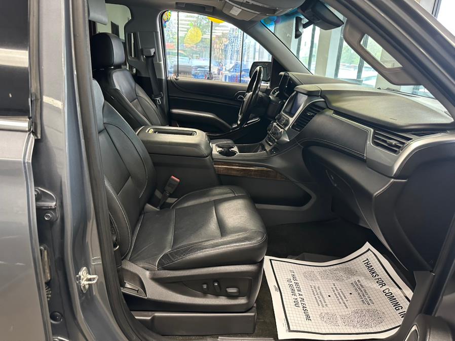 2018 Chevrolet Tahoe 4WD 4dr LT photo