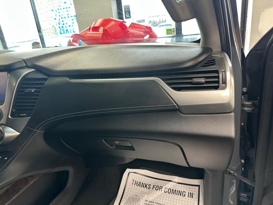 2018 Chevrolet Tahoe 4WD 4dr LT photo