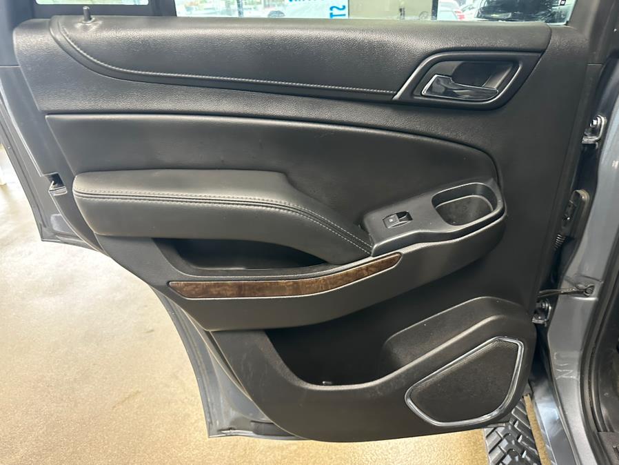 2018 Chevrolet Tahoe 4WD 4dr LT photo