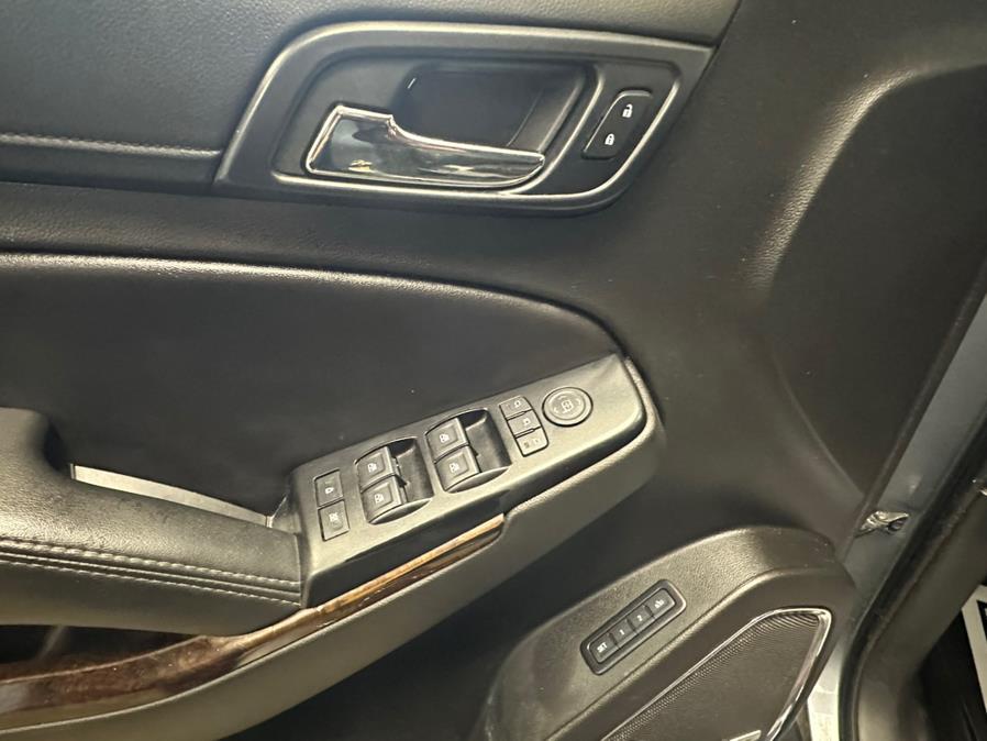 2018 Chevrolet Tahoe 4WD 4dr LT photo