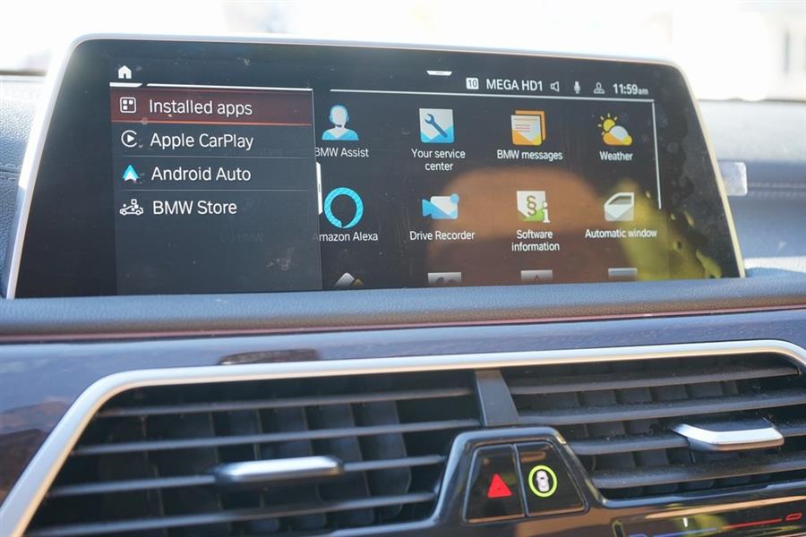 2022 BMW 7-Series 750i xDrive photo
