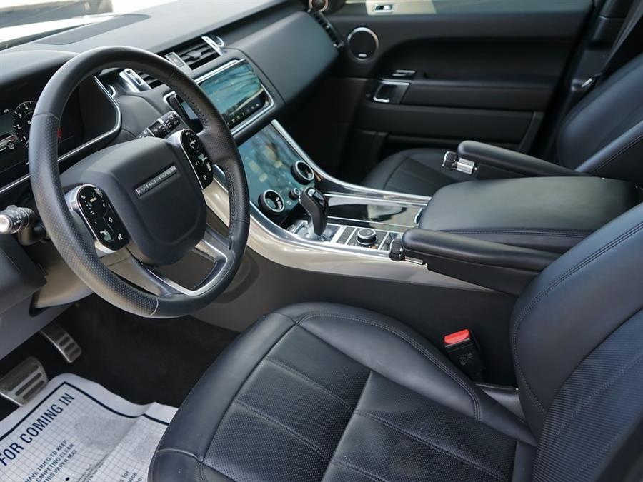2020 Land Rover Range Rover Sport HSE photo