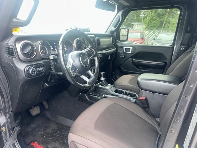 2020 Jeep Gladiator Sport photo