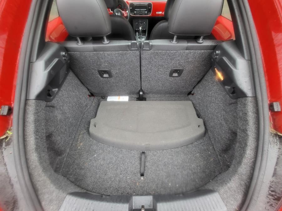 2012 Volkswagen Beetle 2.5 PZEV photo