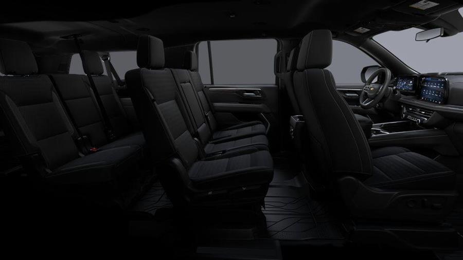 2025 Chevrolet Suburban LS photo