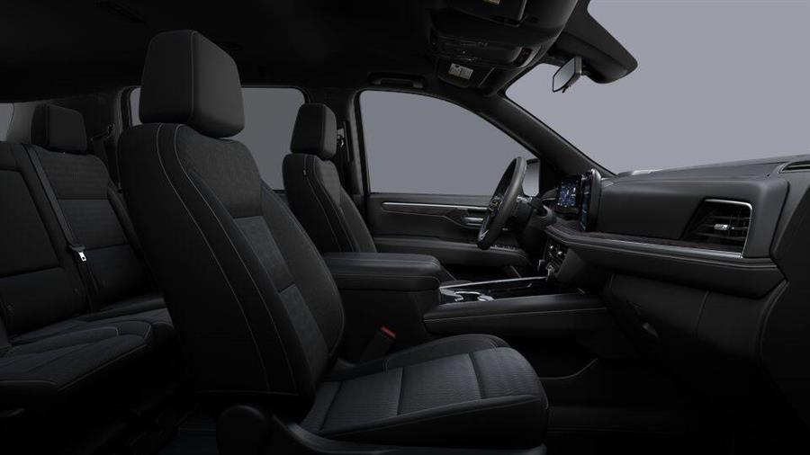 2025 Chevrolet Suburban LS photo