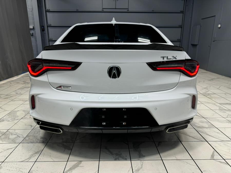 2022 Acura TLX FWD w/A-Spec Package photo