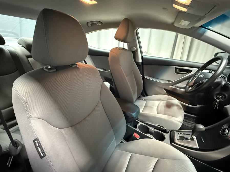 2013 Hyundai Elantra GLS photo
