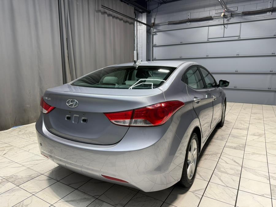 2013 Hyundai Elantra GLS photo