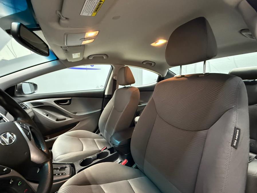 2013 Hyundai Elantra GLS photo