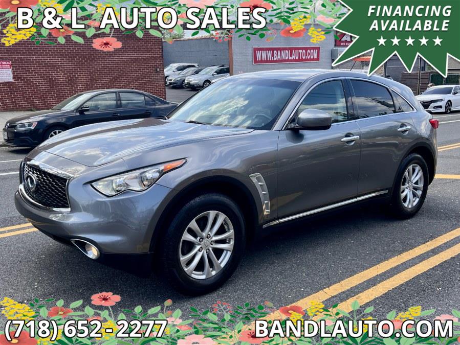 2017 Infiniti QX70 AWD photo