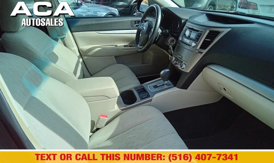 2013 Subaru Outback 2.5i Premium photo