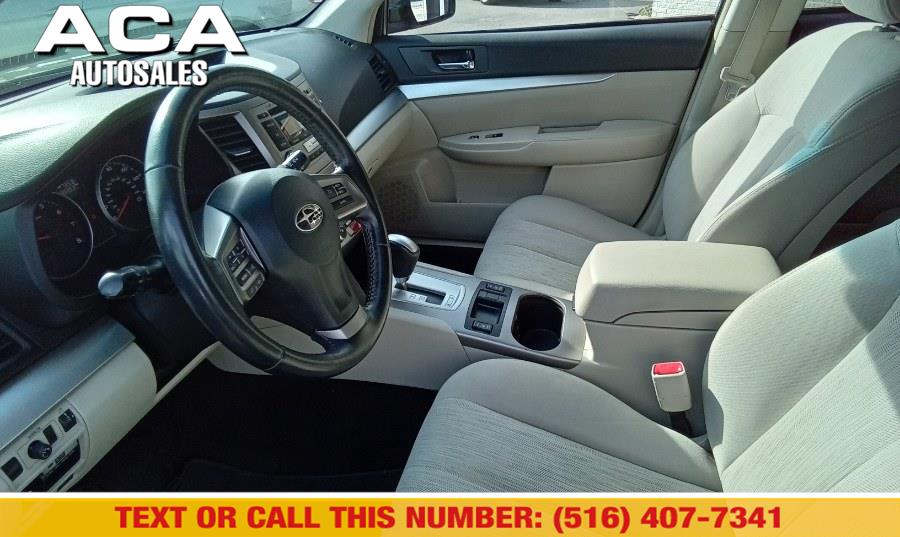 2013 Subaru Outback 2.5i Premium photo