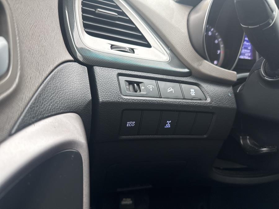 2015 Hyundai Santa Fe Sport AWD 4dr 2.4 photo