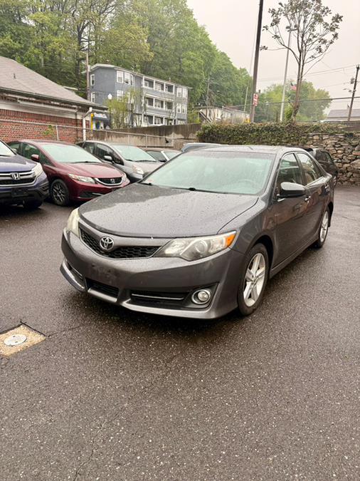 2012 Toyota Camry L photo