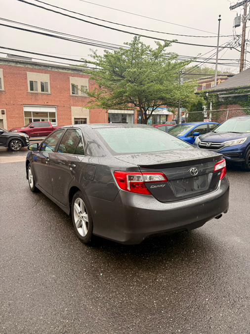 2012 Toyota Camry L photo