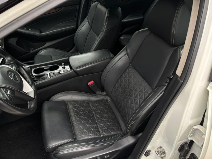 2017 Nissan Maxima Platinum 3.5L photo
