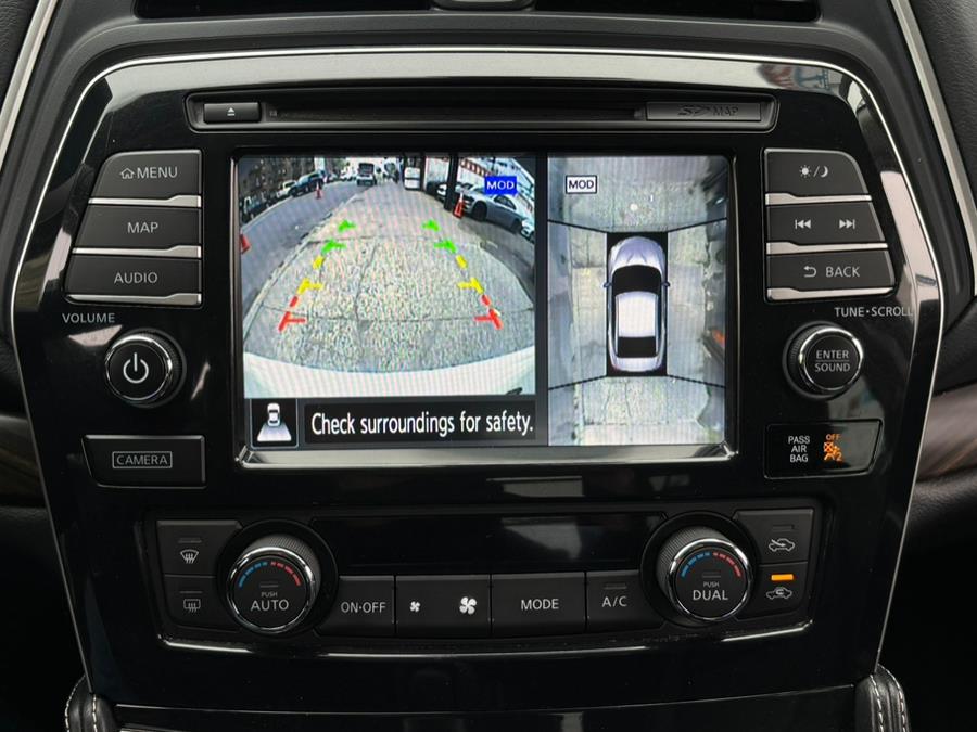 2017 Nissan Maxima Platinum 3.5L photo
