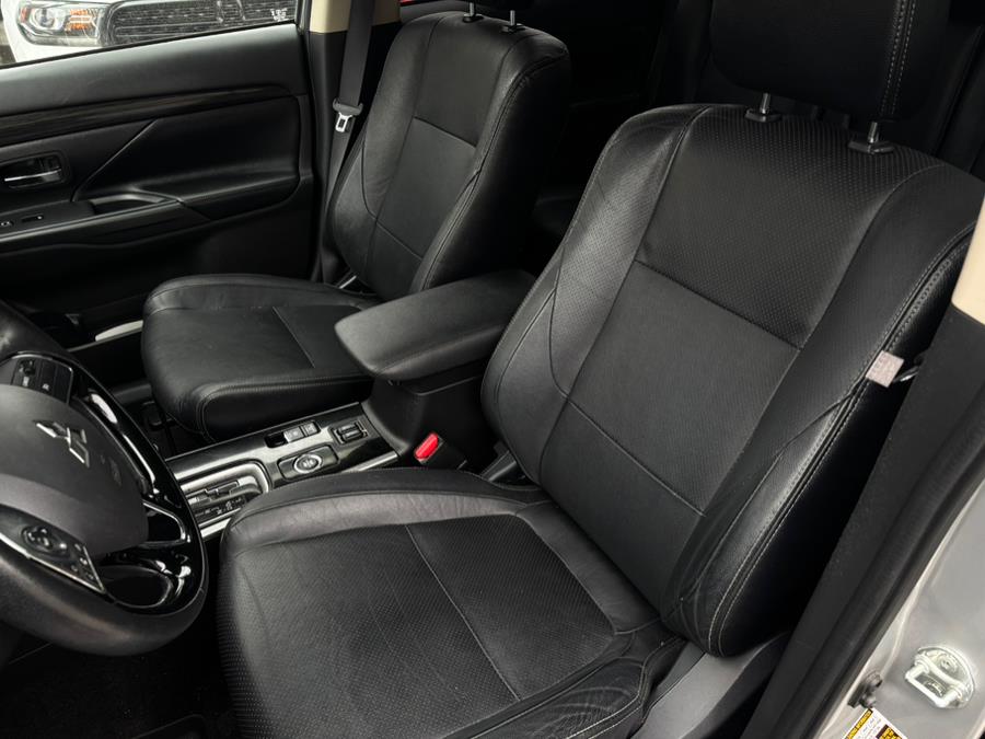 2018 Subaru Outlander SEL S-AWC photo