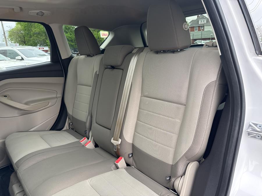 2014 Ford Escape SE photo