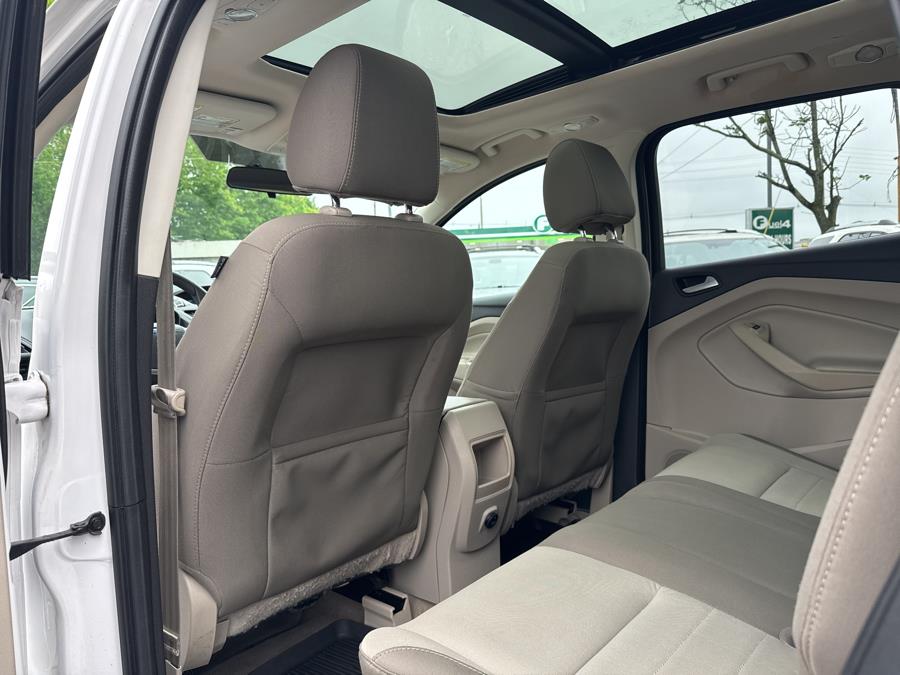 2014 Ford Escape SE photo