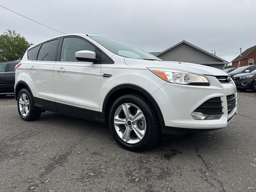 2014 Ford Escape SE photo