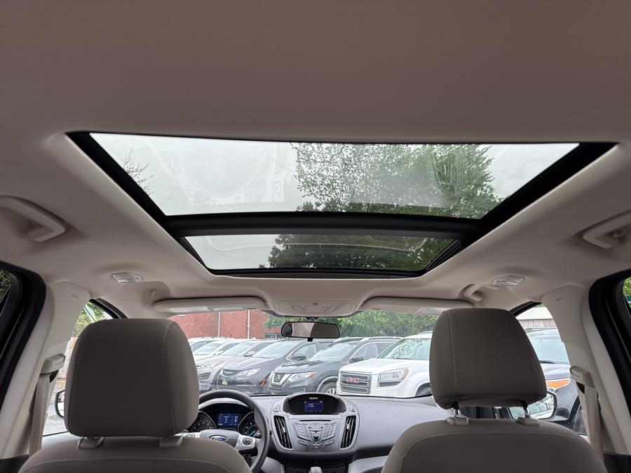 2014 Ford Escape SE photo