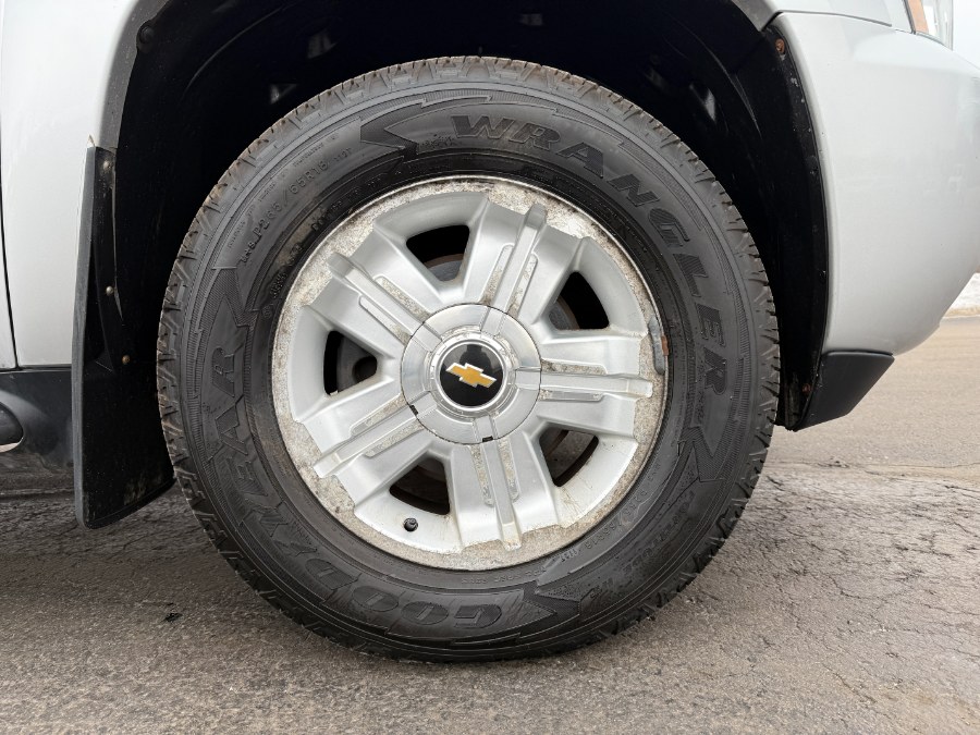 2012 Chevrolet Avalanche LT photo