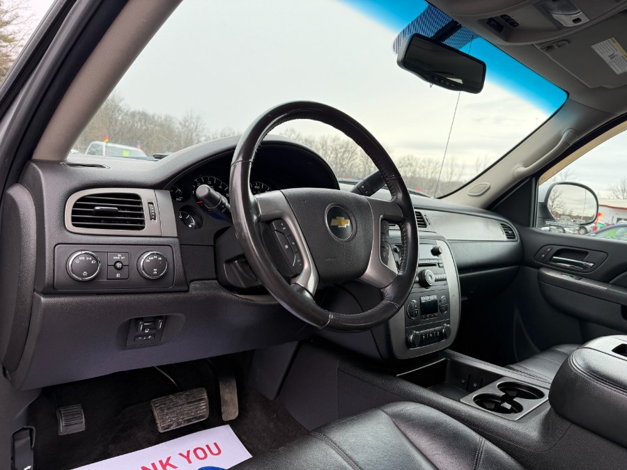 2012 Chevrolet Avalanche LT photo