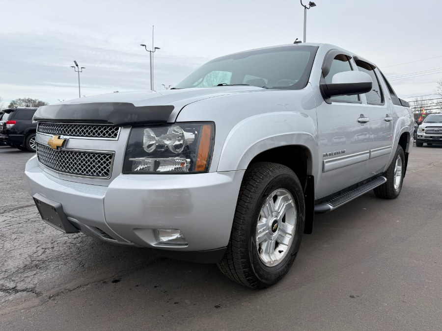 2012 Chevrolet Avalanche LT photo