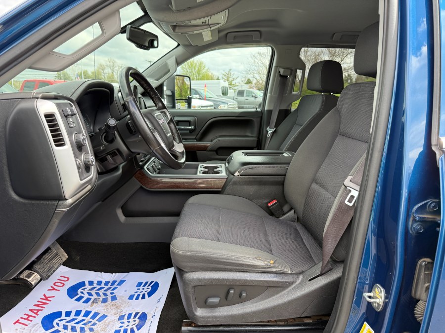 2017 GMC Sierra 2500HD 4WD Crew Cab 153.7
