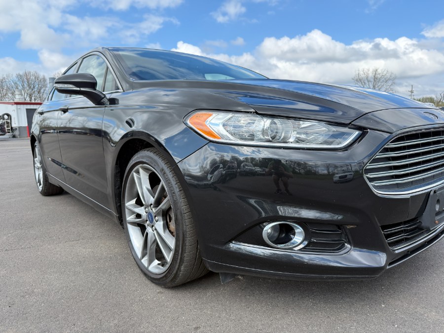 2015 Ford Fusion 4dr Sdn Titanium AWD photo