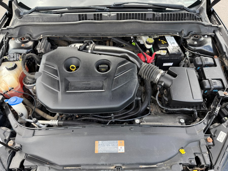 2015 Ford Fusion 4dr Sdn Titanium AWD photo