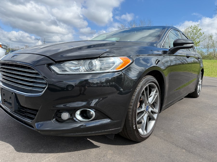 2015 Ford Fusion 4dr Sdn Titanium AWD photo