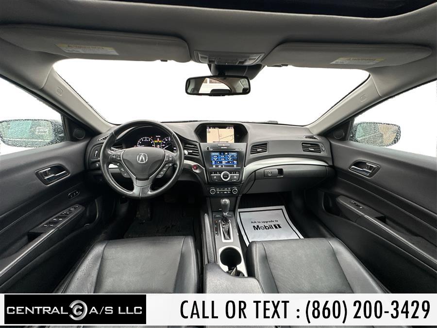 2017 Acura ILX Sedan w/Premium Pkg photo