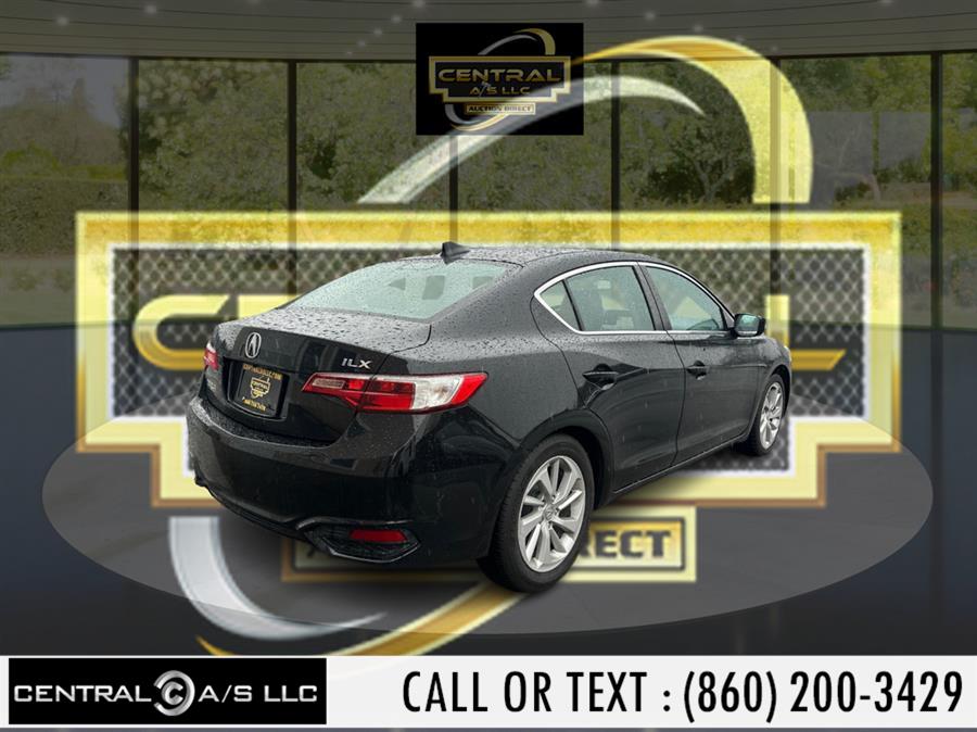 2017 Acura ILX Sedan w/Premium Pkg photo