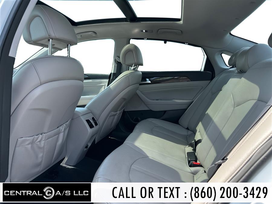 2015 Hyundai Sonata 4dr Sdn 2.4L Limited PZEV photo